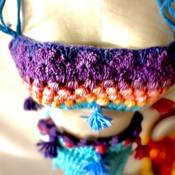 CROCHETED BIKINI WITH TASSELS - Picture 11 of 13